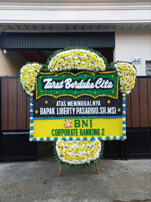 Papan Bunga Duka di Sindangheula