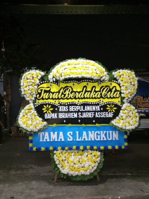 Papan Bunga Duka di Sindangheula