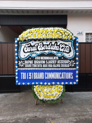 Papan Bunga Duka di Sindangheula